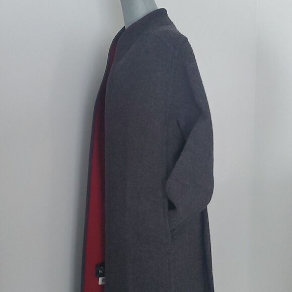 Rosewin | Vintage Thick Wool Wrap Coat - Picture 11 of 11